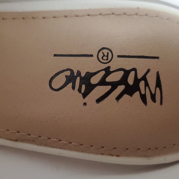 Heels 👠 - Picture 4 of 4